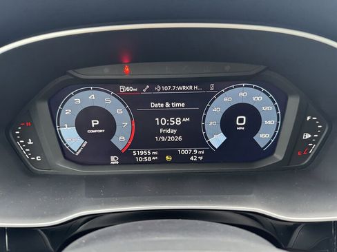 Used 2024 Audi Q3 2.0T Premium image 12