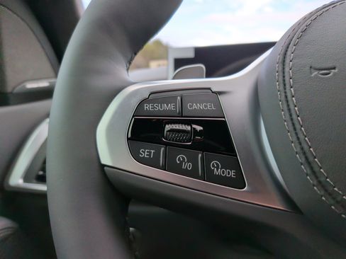 Used 2026 BMW X7 xDrive40i image 23