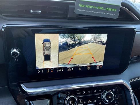 Used 2024 GMC Sierra 1500 Denali Ultimate image 16