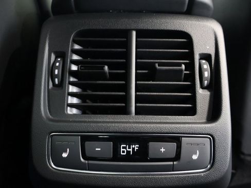 Used 2024 Audi RS e-tron GT w/ Carbon Performance Package image 25