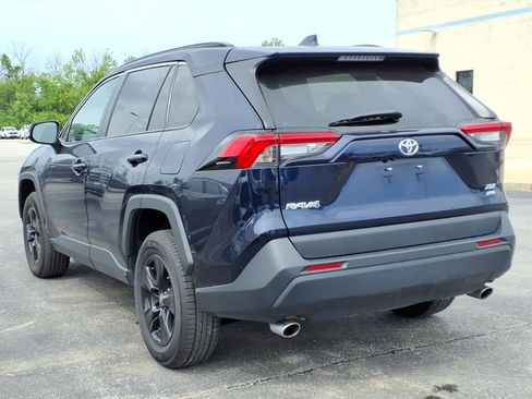 Used 2024 Toyota RAV4 XLE AWD/4WD image 5