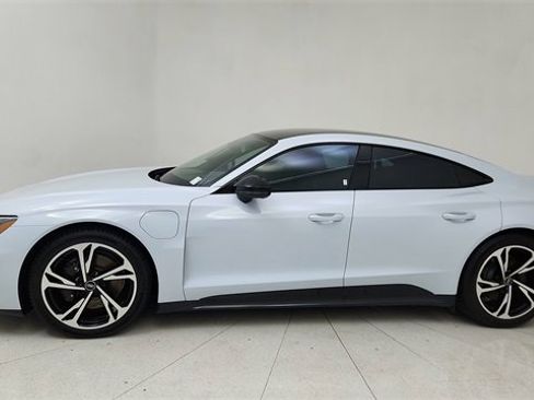 Used 2023 Audi e-tron GT Premium Plus w/ Performance Package image 3