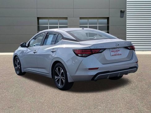 Used 2022 Nissan Sentra SV FWD image 8