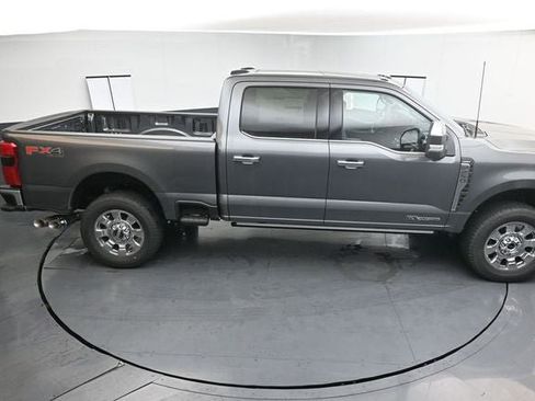 New 2026 Ford F250 Lariat w/ Lariat Ultimate Package AWD/4WD image 11