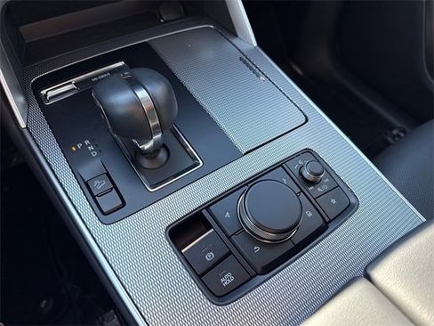 Certified 2025 MAZDA CX-70 3.3 Turbo w/ Premium Package image 18