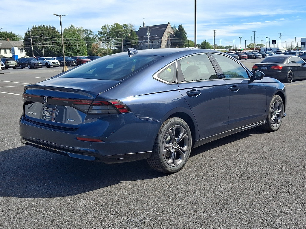 New 2026 Honda Accord EX-L image 5