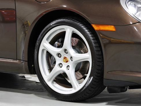 Used 2011 Porsche 911 Cabriolet image 59