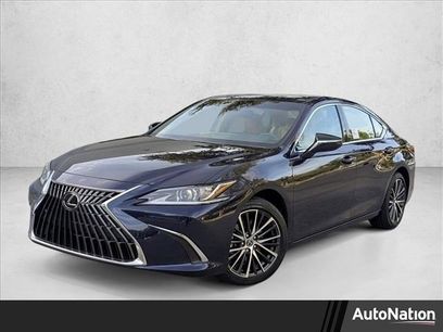 New 2025 Lexus ES 350 w/ Premium Package