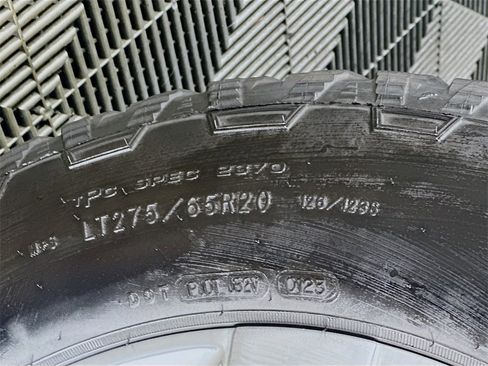 Used 2023 Chevrolet Silverado 2500 LTZ w/ LTZ Premium Package image 33