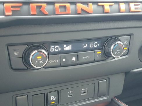 Certified 2025 Nissan Frontier PRO-4X w/ Interior Protection Package AWD/4WD image 17