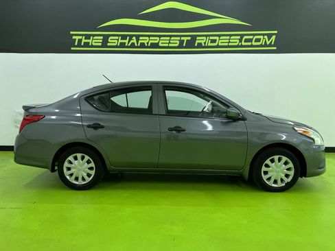 Used 2017 Nissan Versa S Plus FWD image 11