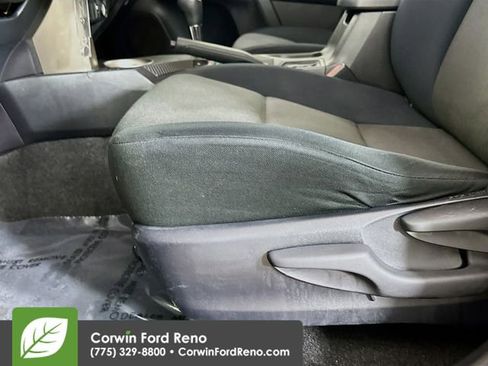 Used 2014 Toyota RAV4 LE image 18