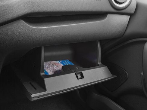 Used 2016 Ford Fiesta SE FWD image 16
