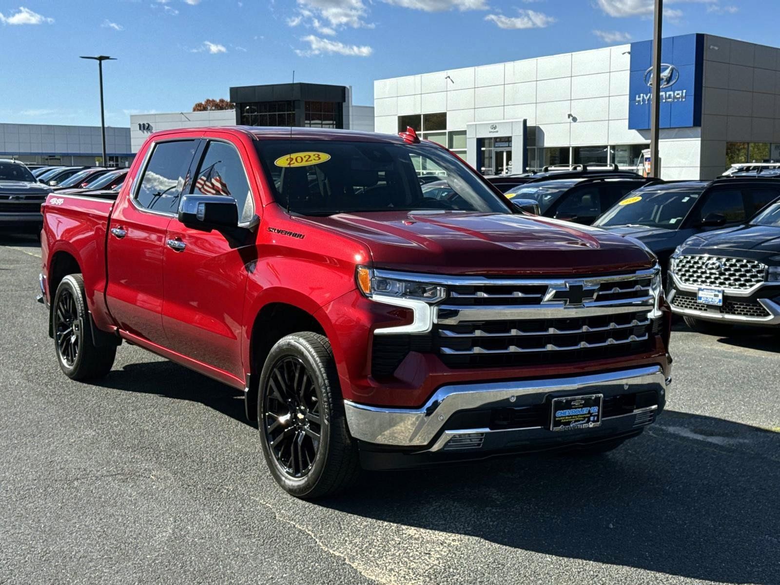 Used 2023 Chevrolet Silverado 1500 LTZ w/ LTZ Convenience Package II AWD/4WD image 5