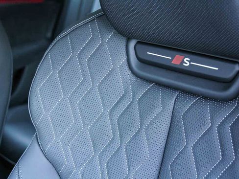 New 2025 Audi S6 e-tron Premium Plus image 25