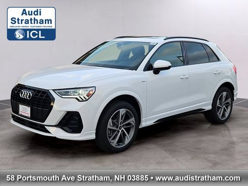 Certified 2025 Audi Q3 2.0T Premium AWD/4WD image 1