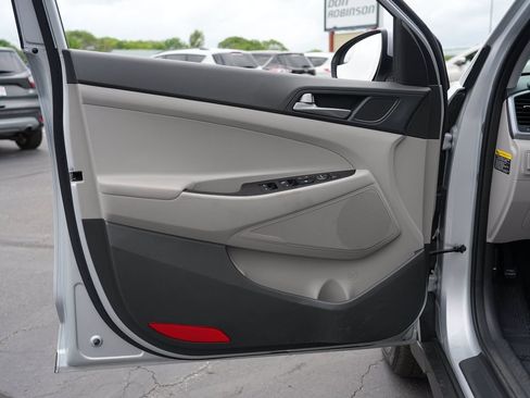 Used 2018 Hyundai Tucson SE AWD/4WD image 14
