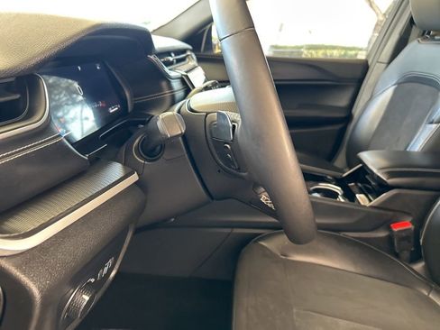 Certified 2023 Jeep Grand Cherokee L Laredo AWD/4WD image 41