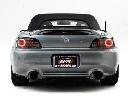 Used 2005 Honda S2000 image 3