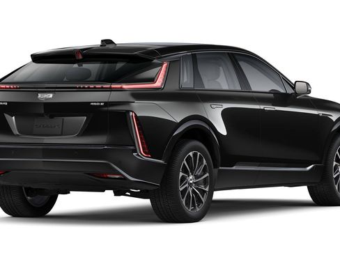 Used 2026 Cadillac Lyriq Sport RWD image 42