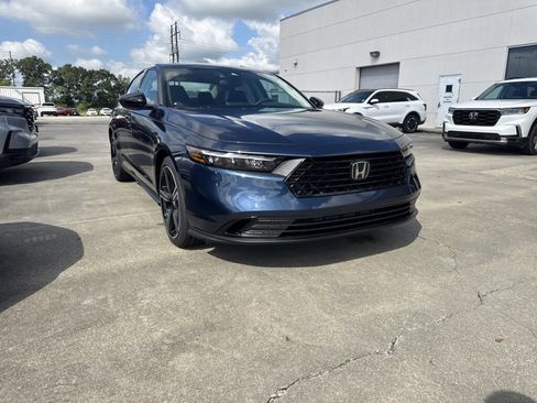 New 2026 Honda Accord SE image 3