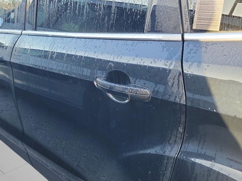 Used 2018 Ford Escape SEL w/ Ford Safe & Smart Package image 27