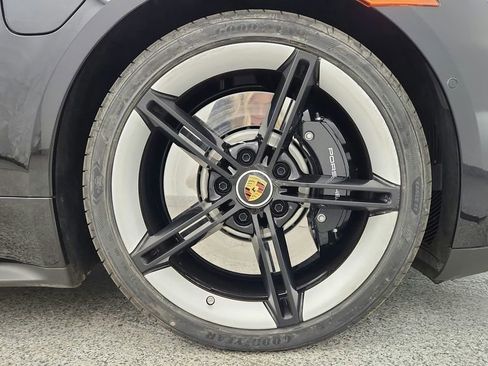 Used 2023 Porsche Taycan GTS AWD/4WD image 40