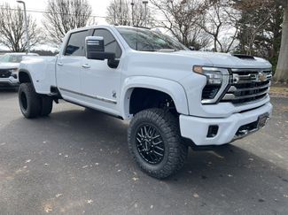 New 2026 Chevrolet Silverado 3500 High Country w/ High Country Premium Package video 2