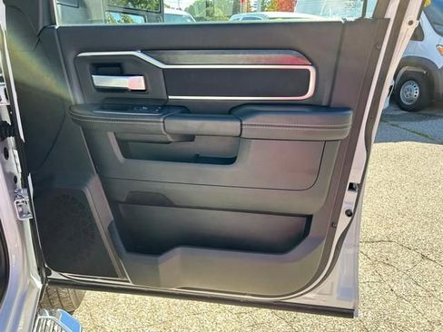 Used 2024 RAM 2500 Big Horn w/ Bed Utility Group image 30