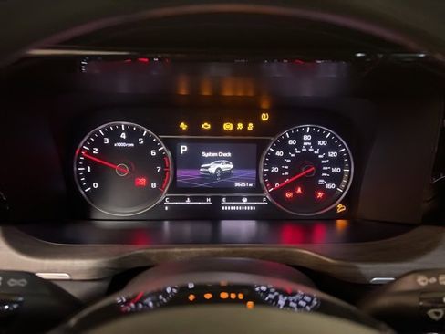 Certified 2023 Kia Sorento S w/ Panoramic Sunroof Package image 10