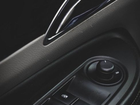 Used 2015 Buick Encore Convenience image 11