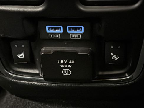 Used 2021 Jeep Grand Cherokee Limited w/ Quick Order Package 28K 80th AWD/4WD image 35