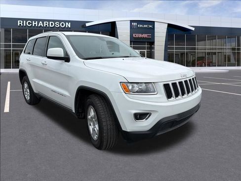 Used 2015 Jeep Grand Cherokee Laredo w/ Trailer Tow Group IV image 5