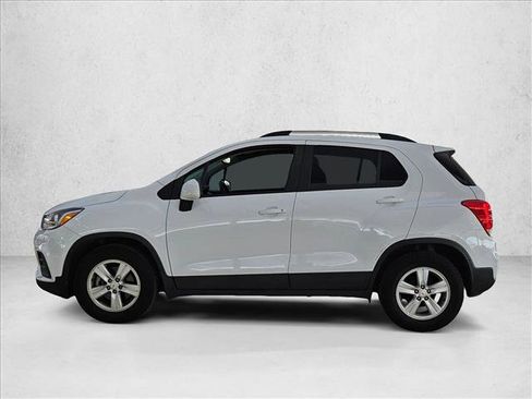 Used 2021 Chevrolet Trax LT image 8