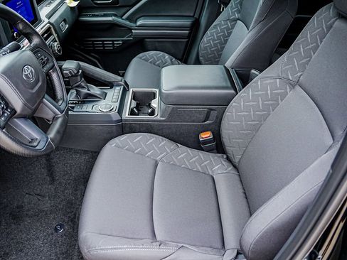 New 2026 Toyota Tacoma 2WD Double Cab image 7