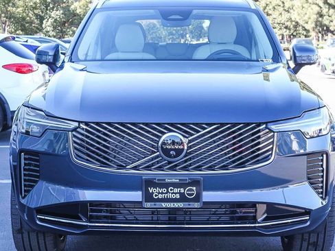 New 2026 Volvo XC90 B6 Ultra w/ Protection Package AWD/4WD image 2