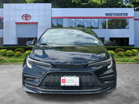 Used 2024 Toyota Corolla SE FWD image 2
