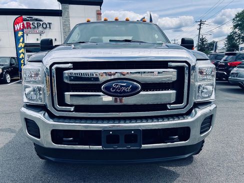 Used 2014 Ford F250 XLT w/ XLT Interior Package image 9