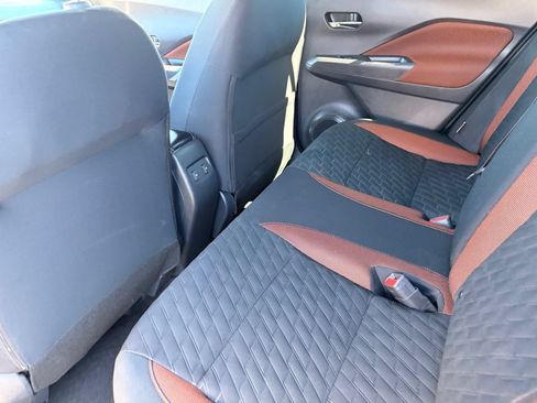 Certified 2024 Nissan Kicks SR FWD image 15