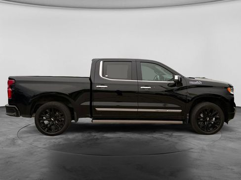 Used 2023 Chevrolet Silverado 1500 High Country w/ High Country Premium Package AWD/4WD image 11