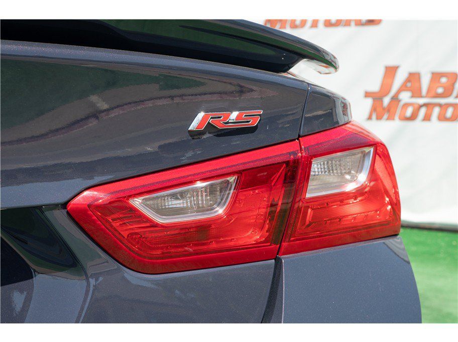 Used 2025 Chevrolet Malibu RS w/ LPO, Floor Liner Package FWD image 33