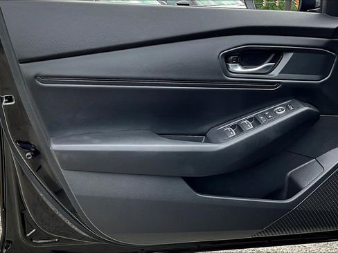 Certified 2023 Honda Accord EX image 18