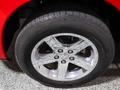 Used 2014 RAM 1500 Express image 11