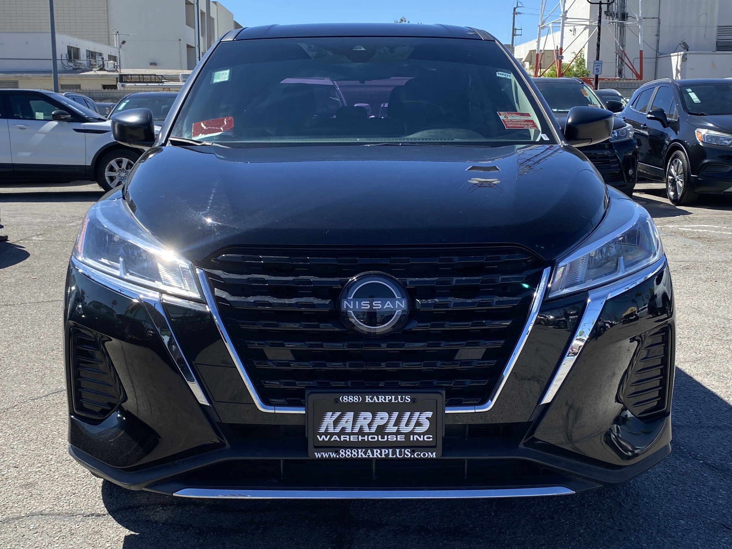 Used 2024 Nissan Kicks S FWD image 3