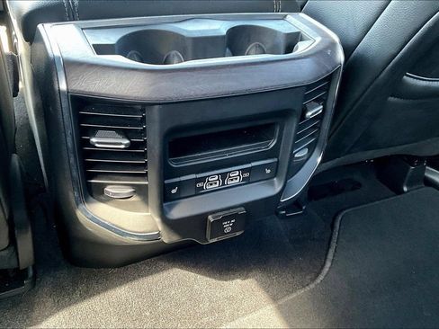 Used 2026 RAM 1500 Laramie AWD/4WD image 11
