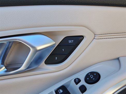 Used 2020 BMW M340i xDrive w/ Premium Package image 28