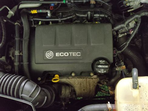 Used 2019 Buick Encore Preferred FWD image 30