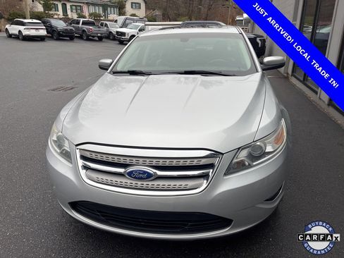 Used 2012 Ford Taurus SEL image 5