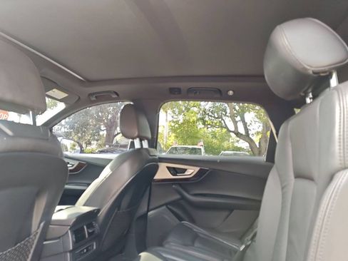 Used 2018 Audi Q7 2.0T Premium AWD/4WD image 45