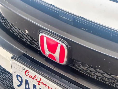 Used 2018 Honda Civic Type R image 10